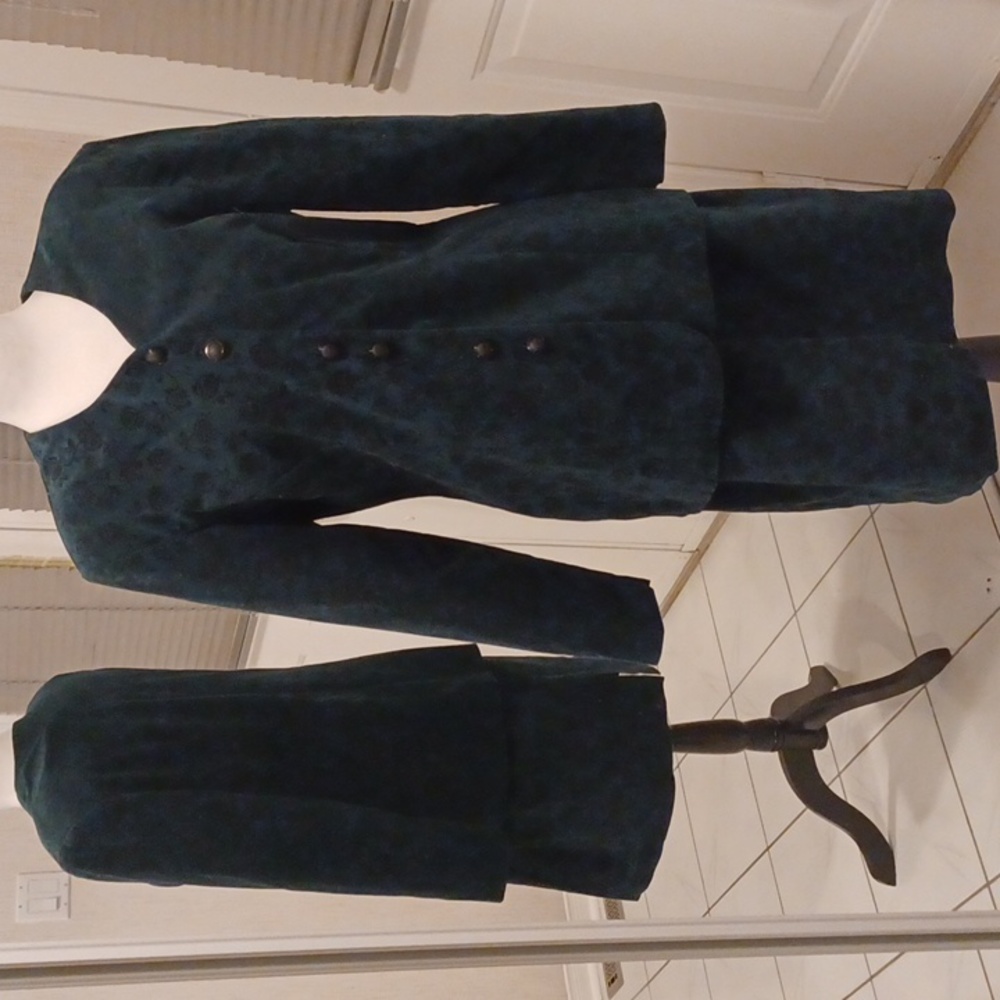 2/$50 Green & Black Velour 2-Pc. Dress - Size 11/12